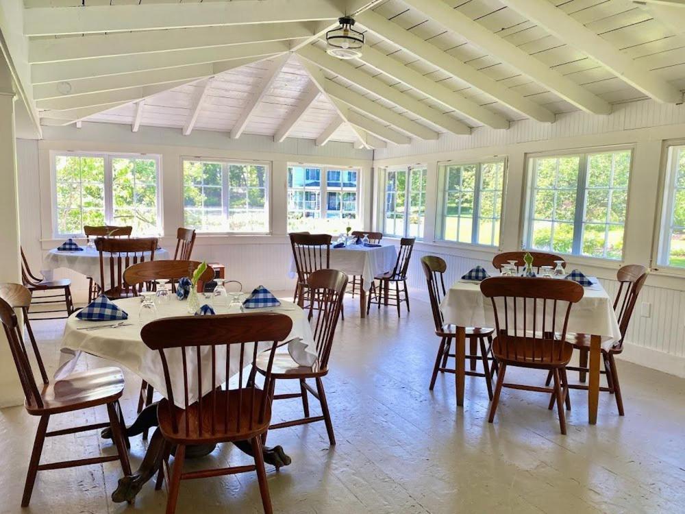 Oakland House Seaside Inn & Cottages Brooksville Exterior foto